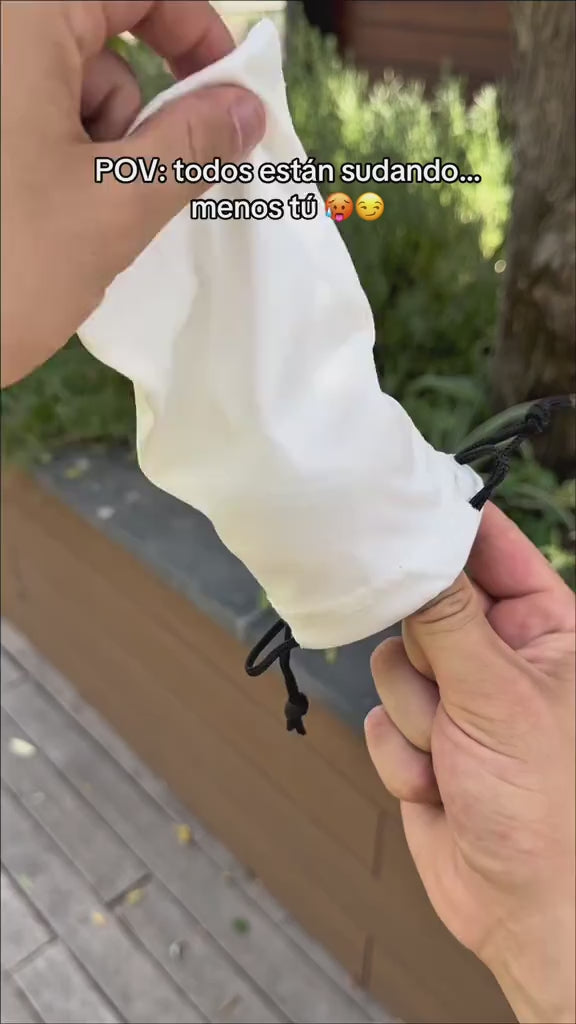 Mini ventilador portátil.